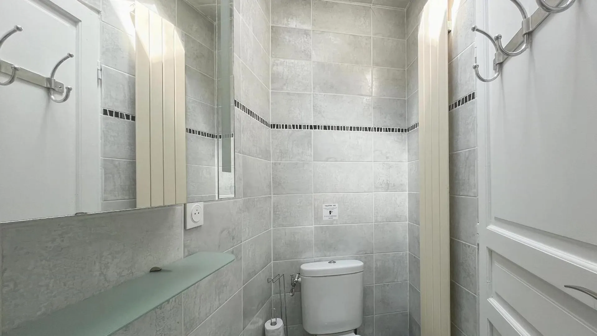 Lovely 2 Bedrooms - Paris - Rue De Prague - Flexliving 0*,  Fransa